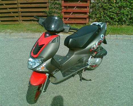 Kymco Super 9 billede 1