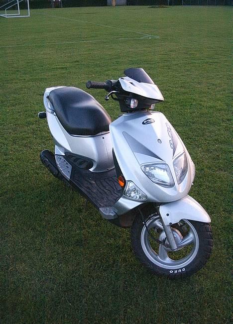 PGO Dr. Big  (Far's scooter) - Som den ser ud nu =) billede 6