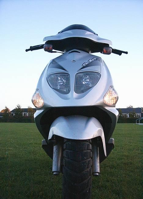 PGO Dr. Big  (Far's scooter) - Lidt ond er den vel altid =) ? billede 11