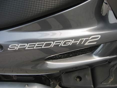 Peugeot Speedfight 2 TOTAL SKADET billede 3