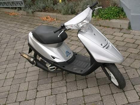 Yamaha jog solgt billede 10