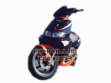 Aprilia Sr50 Ditech SOLGT billede 1