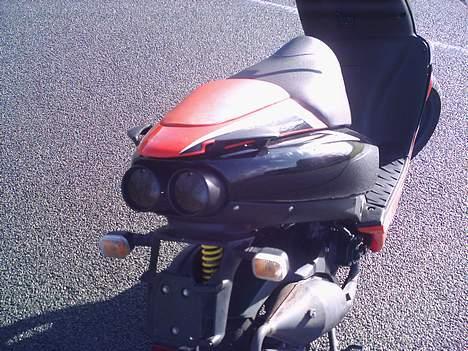 Aprilia Sr50 Ditech SOLGT billede 4