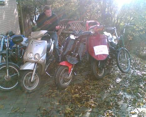 Yamaha Neos "The Transporter" - Endnu et gruppebilled billede 7