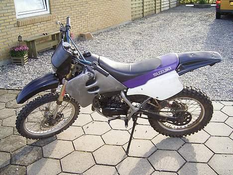 Suzuki RMX solgt billede 3