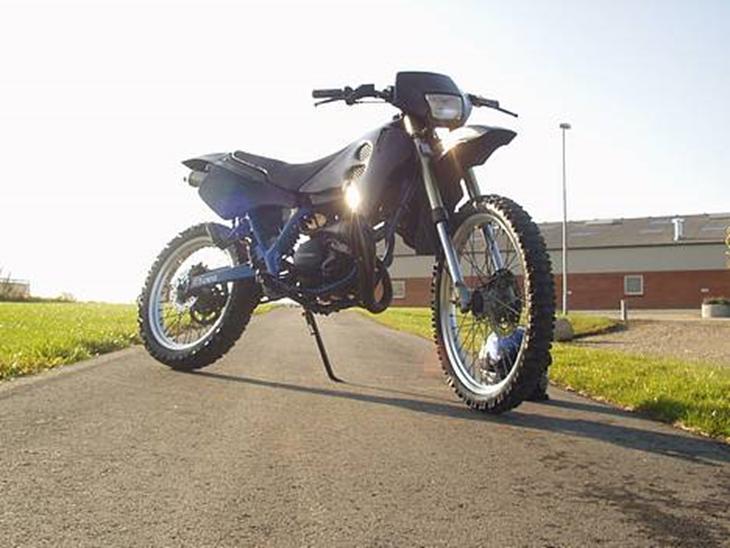 {{currentPhoto.altText}} billede {{currentPhoto.number}}