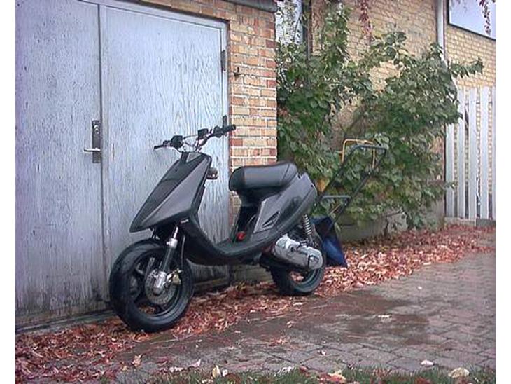 {{currentPhoto.altText}} billede {{currentPhoto.number}}