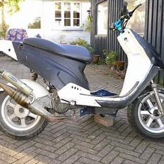 PGO hot 50 SOLGT