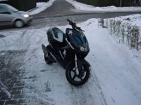 Yamaha Aerox Manston - Sådan ser den ud pt udst er ved at blive poleret billede 1