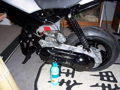 Suzuki solgt ssm med Innerotor - tager mogen gode bilder...  her en af dagene når der bliver tørt!!!! billede 4