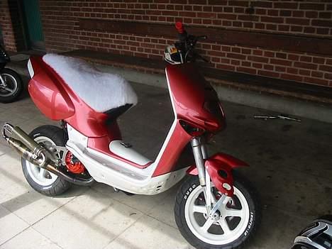 Aprilia Rally LC billede 2