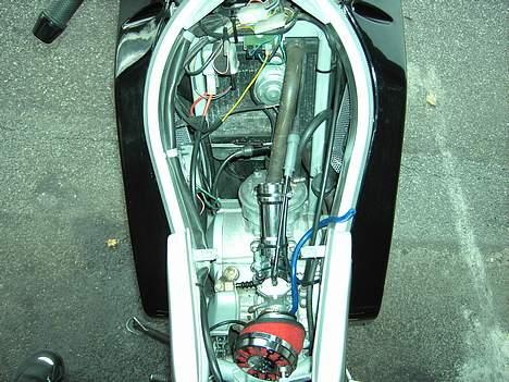 Aprilia RS 50 Diablo - gammel foto (men forbliver sort bare perlemorssort) billede 4