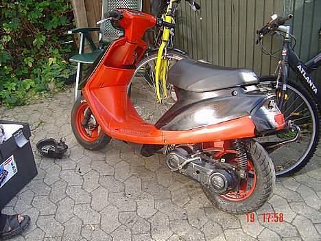Yamaha Jog AS "Solgt" billede 10
