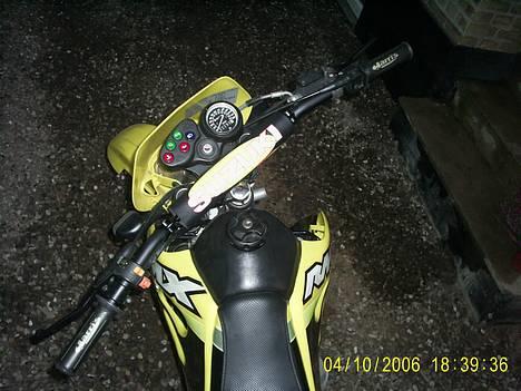 Suzuki RMX billede 7