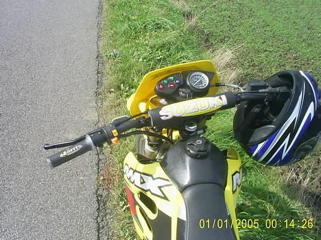 Suzuki RMX billede 12