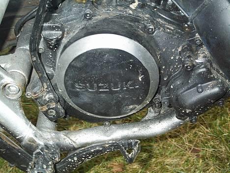 Suzuki RMX (Byttet) - Møg beskidt. Men ser godt ud, når det er rent. billede 5
