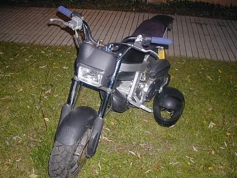 Suzuki street magic (Byttet) billede 1