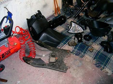 Aprilia sonic  SOLGT billede 4