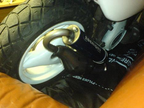 Yamaha Bws Ng Neos | Byttet - i en anden sofa :) det bette udstødning :) billede 7