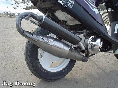 Yamaha Jog FS solgt - Næsten færdig med at polere det billede 12