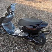 Aprilia sonic  *SOLGT*
