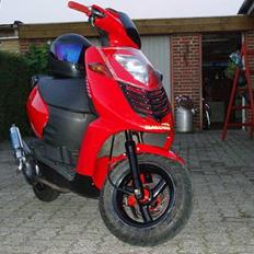 Aprilia Sonic *Solgt*