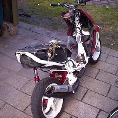 Aprilia SR 50 LC Solgt