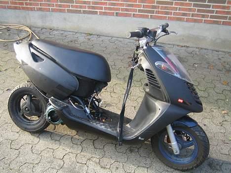 Aprilia Sonic( AC Racer )solgt billede 3