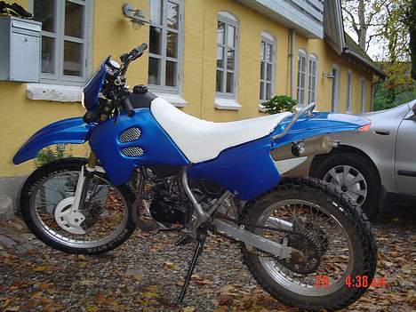 Suzuki RMX [ SOLGT ] billede 5