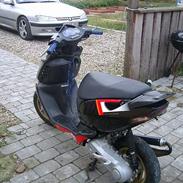 Aprilia Sonic GP 05