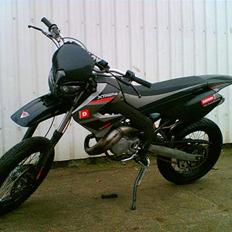 Derbi senda sm x-treme solgt