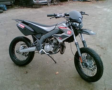 Derbi senda sm x-treme solgt billede 1