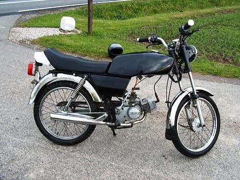 Suzuki DM50    Solgt - som den stod sidse sommer men skal lige have taget et par nye bileder billede 1
