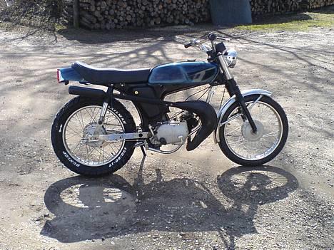 Yamaha fs-1 4 gear k1<3 solgt<3  - sådan står den nu billede 2