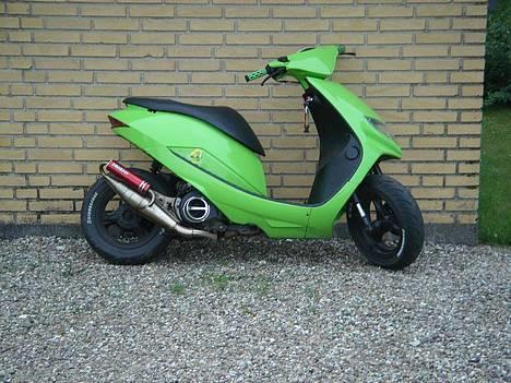 Suzuki Estilete [SOLGT] - Lige after death? Touch this bike and find out!  billede 1