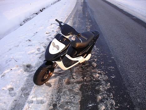 PGO hot 50 SOLGT :D:D:D:D - nu er den dejlig :D billede 1