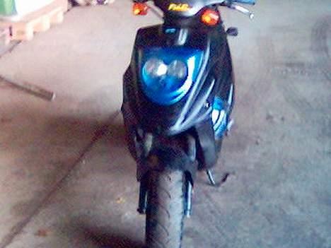 PGO Hot 50 - Team spy billede 2