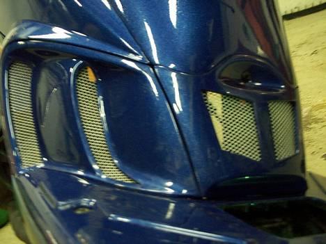 Piaggio NRG mc3 - alt det røde er okseblodsrødt. en tand mørkere end postkasse rød. billede 7