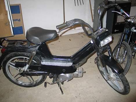 Puch maxi p1 (SOLGT) - det sorte svin.. FØR!! billede 1