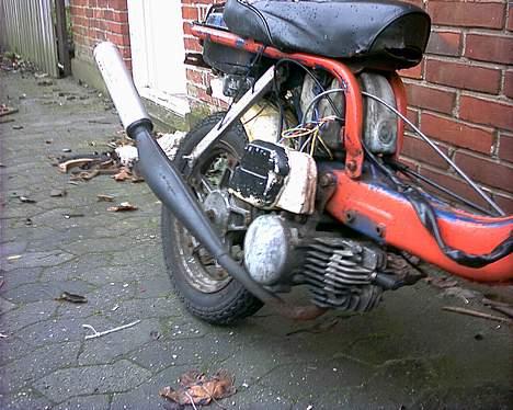 Suzuki Fz50 (BiTurbo) billede 3