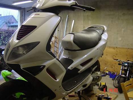 Peugeot speedfight sport *solgt* billede 3