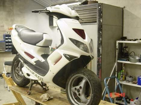 Peugeot speedfight sport *solgt* billede 5