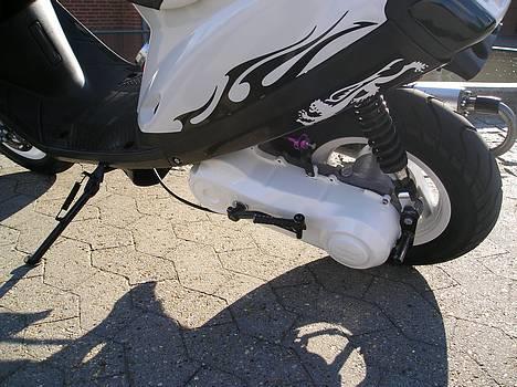 Yamaha Jog Solgt - Stickers, sonic motor osv billede 7