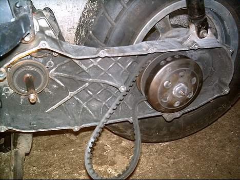 Aprilia Rally " projekt" (Solgt) - hmm  det ser lidt tomt ud billede 3