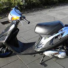 Yamaha Jog **SOLGT**