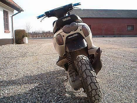 Yamaha neos billede 1