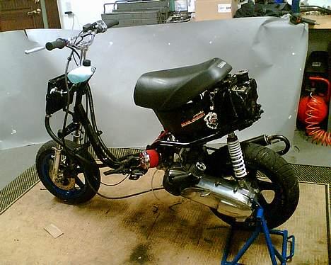 Yamaha jog LC   Solgt..         billede 3