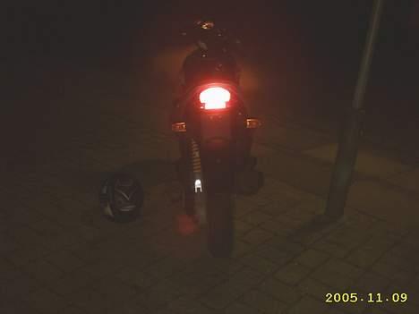 Suzuki Katana - Ved godt billederne er mørker men der kommer flere imorgen! :-) Stem hende ind! billede 6