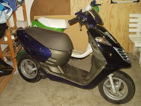 Aprilia Sonic (byttet) - Da jeg lige havde købt den. Nyt cyllekit og en sikring, så virkede alt på den og kører godt billede 9