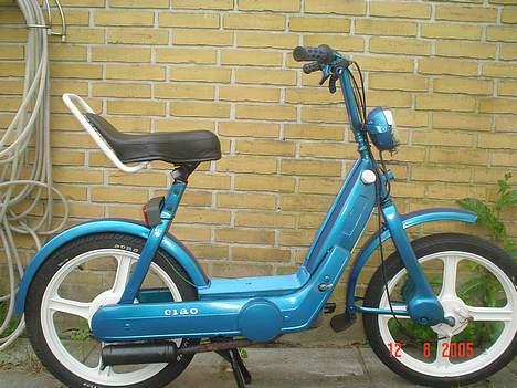 Vespa ciao (SOLGT) billede 2